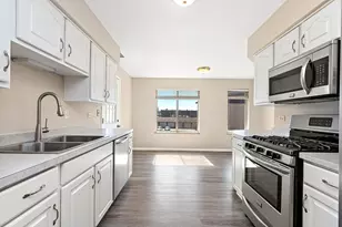 6950 Heritage Cir, Orland Park, IL 60462 - Photo 5