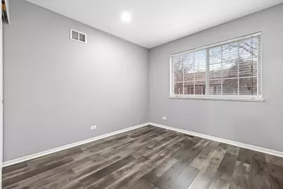 204 Southwicke Drive, Streamwood, IL 60107 - Photo 19