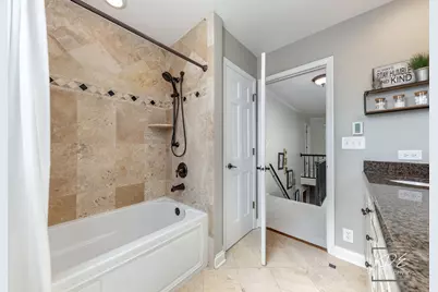 992 Belaire Court, Naperville, IL 60563 - Photo 35