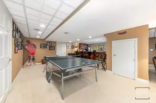 992 Belaire Ct, Naperville, IL 60563 - Photo 47