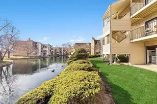 191 N Waters Edge Dr, Glendale Heights, IL 60139 - Photo 11