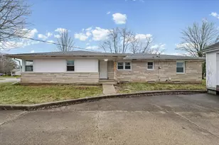 502 S Piatt St, Monticello, IL 61856 - Photo 33