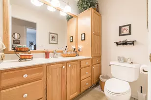 731 Hawthorne Circle, Lombard, IL 60148 - Photo 13