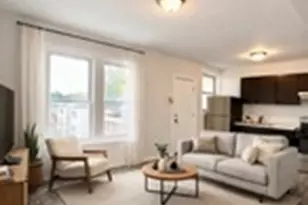 1245 N Karlov Ave, Chicago, IL 60651 - Photo 5