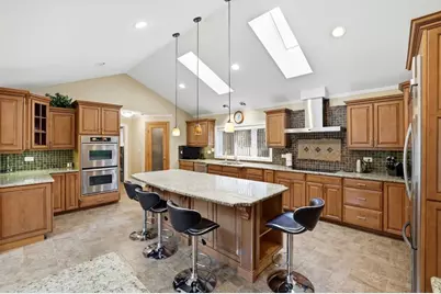 53 Darlington Drive, Hawthorn Woods, IL 60047 - Photo 9