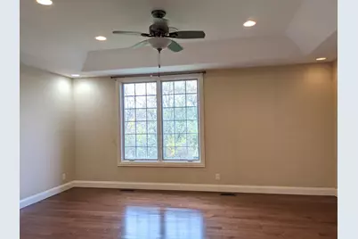 746-748 Gabriela Court, Rockford, IL 61108 - Photo 13