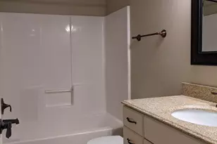 746-748 Gabriela Ct, Rockford, IL 61108 - Photo 25