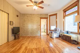 10747 S Avenue H, Chicago, IL 60617 - Photo 5
