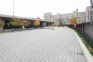 235 W Van Buren St, Chicago, IL 60607 - Photo 23