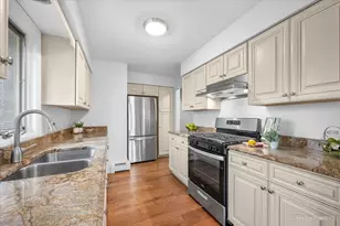 1315 N 17th Ave, Melrose Park, IL 60160 - Photo 5