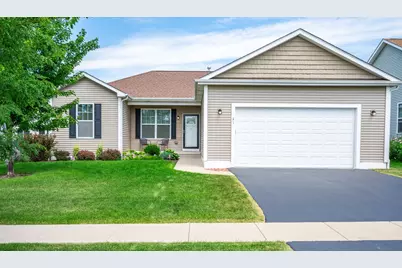 21 W Winterberry Avenue, Cortland, IL 60112 - Photo 1