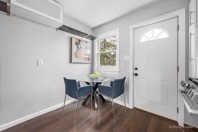 9137 S Chappel Avenue, Chicago, IL 60617 - Photo 11