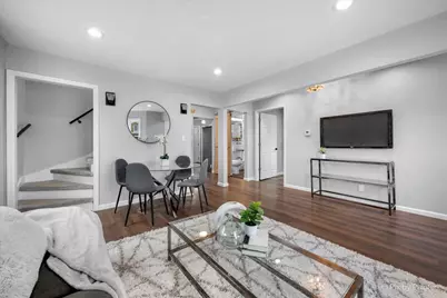 9137 S Chappel Avenue, Chicago, IL 60617 - Photo 7