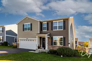 875 Timber Lake Dr, Antioch, IL 60002 - Photo 1