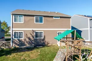 875 Timber Lake Dr, Antioch, IL 60002 - Photo 33