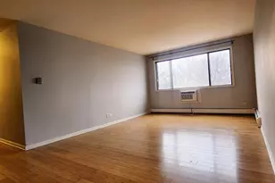 5306 N Cumberland Ave, Chicago, IL 60656 - Photo 5