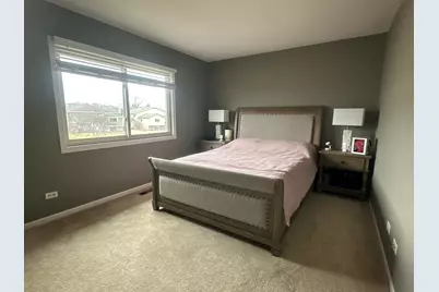 2S739 Winchester Circle #4, Warrenville, IL 60555 - Photo 5