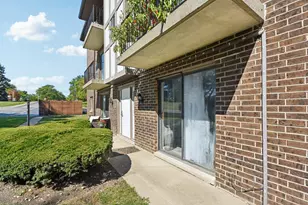 1751 S Washington St, Naperville, IL 60565 - Photo 13