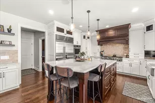 3680 Broadleaf Ave, Elgin, IL 60124 - Photo 11