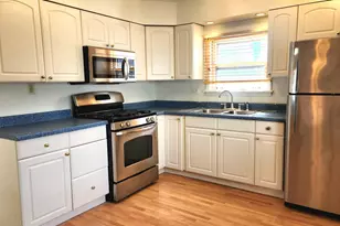 17322 Forestway Dr, East Hazel Crest, IL 60429 - Photo 5