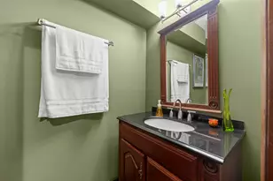 820 Sudbury Ct, Schaumburg, IL 60193 - Photo 15