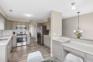 544 Bradbury Ln, Geneva, IL 60134 - Photo 11