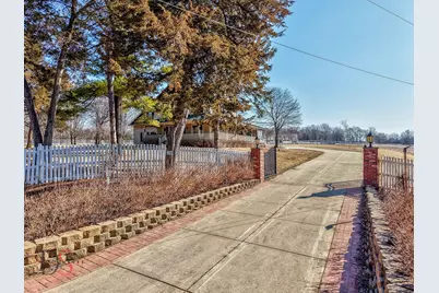 10978 A Crimmin Road, Newark, IL 60541 - Photo 3