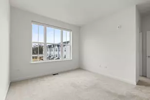103 E Crystal Lake Ave, Crystal Lake, IL 60014 - Photo 13