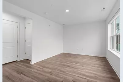 103 E Crystal Lake Avenue #D, Crystal Lake, IL 60014 - Photo 27