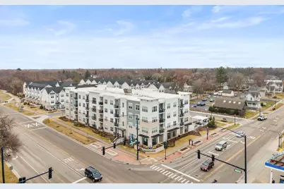 103 E Crystal Lake Avenue #D, Crystal Lake, IL 60014 - Photo 33