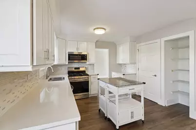 25762 N Eagle Drive, Mundelein, IL 60060 - Photo 11