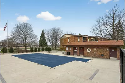 13911 Laramie Avenue #122, Crestwood, IL 60418 - Photo 17