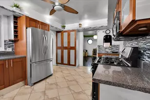 7545 S Carpenter St, Chicago, IL 60620 - Photo 9