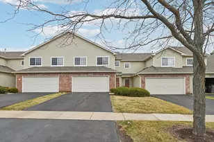 533 Mallard Ln, Sugar Grove, IL 60554 - Photo 1