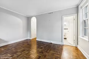 73 E Elm St, Chicago, IL 60611 - Photo 9