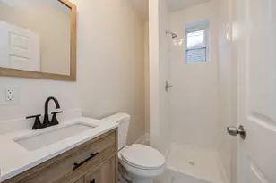 2442 S Kedzie Ave, Chicago, IL 60623 - Photo 11