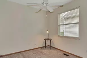 670 S Wellston Ln, Romeoville, IL 60446 - Photo 25