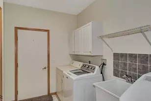670 S Wellston Ln, Romeoville, IL 60446 - Photo 27