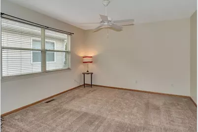 670 S Wellston Lane, Romeoville, IL 60446 - Photo 19