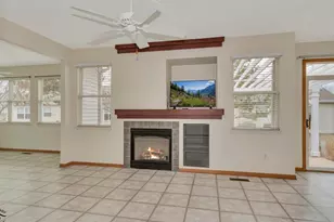 670 S Wellston Ln, Romeoville, IL 60446 - Photo 13