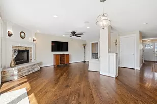 25817 W Cook St, Wauconda, IL 60084 - Photo 7