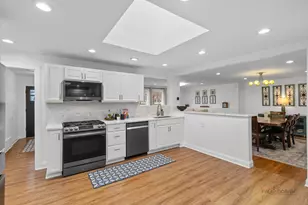 786 Hill St, Highland Park, IL 60035 - Photo 9