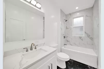 7644 S Constance Avenue, Chicago, IL 60649 - Photo 13