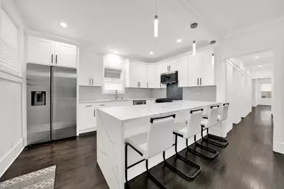 7644 S Constance Avenue, Chicago, IL 60649 - Photo 9