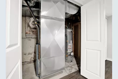 7644 S Constance Avenue, Chicago, IL 60649 - Photo 27