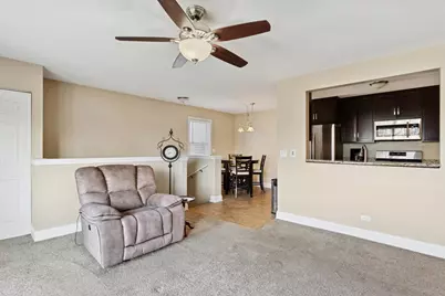 227 Elkhorn Court #D, Bolingbrook, IL 60440 - Photo 5