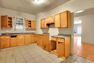 635 N Lorel Ave, Chicago, IL 60644 - Photo 11