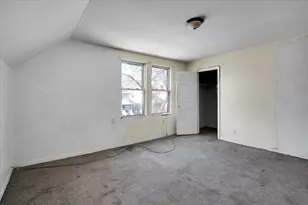 635 N Lorel Ave, Chicago, IL 60644 - Photo 15