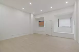 2234 W Irving Park Rd, Chicago, IL 60618 - Photo 3