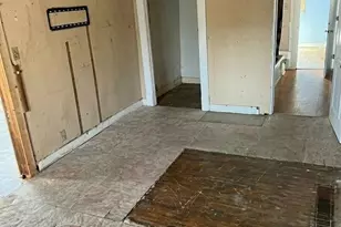 2516 Pine Ave, Mattoon, IL 61938 - Photo 9